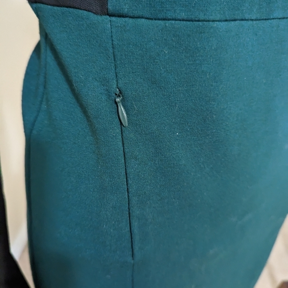 Kenneth Cole size 2 green & black dress - Picture 7 of 8